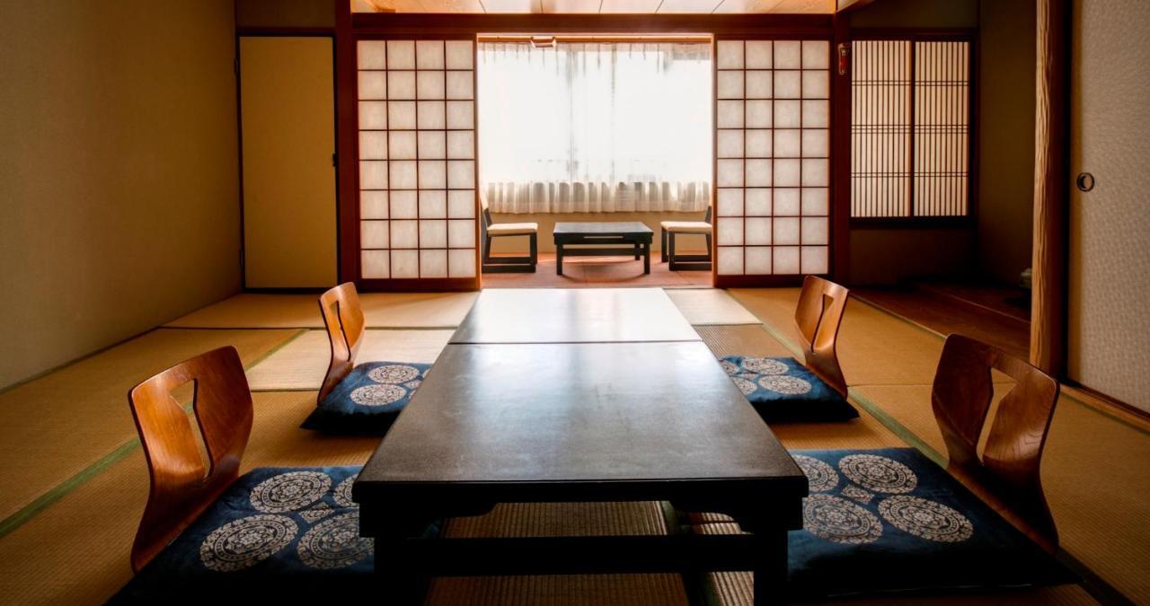 Nara Hakushikaso Hotell Exteriör bild
